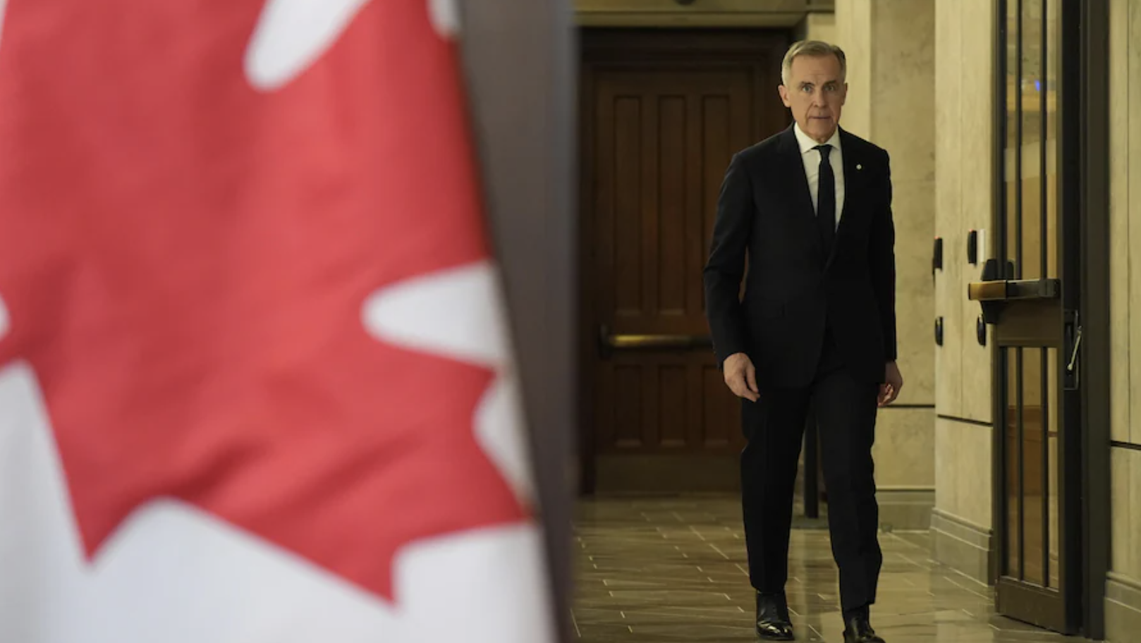 加拿大对美国制造车辆加征25%关税